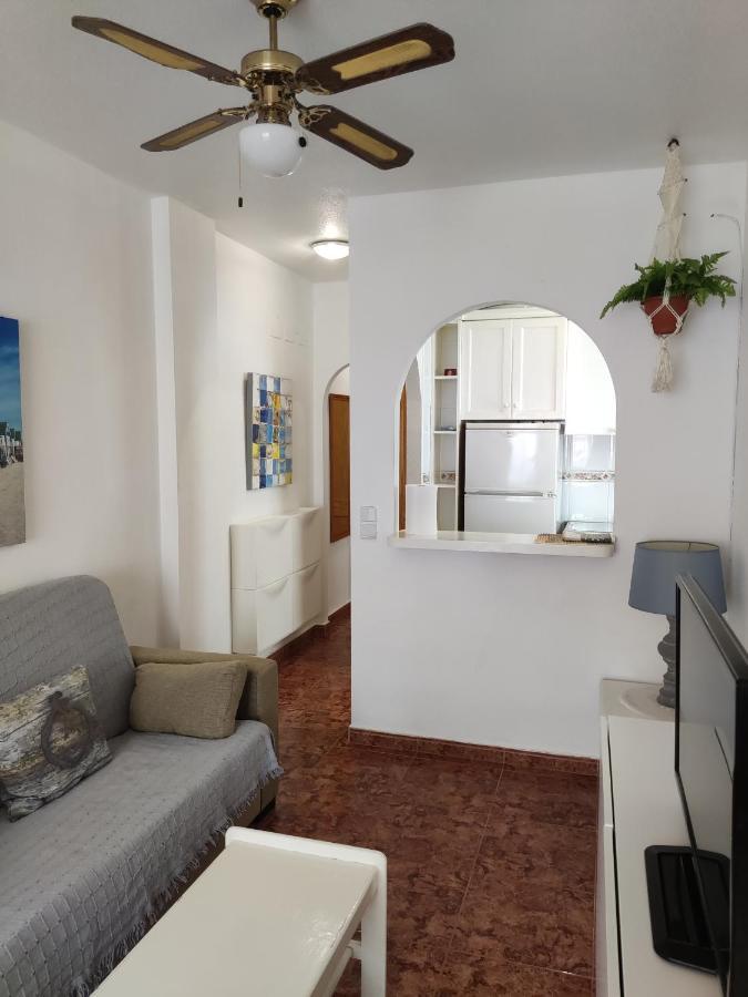 Ak Apartamento En Torrevieja Zewnętrze zdjęcie
